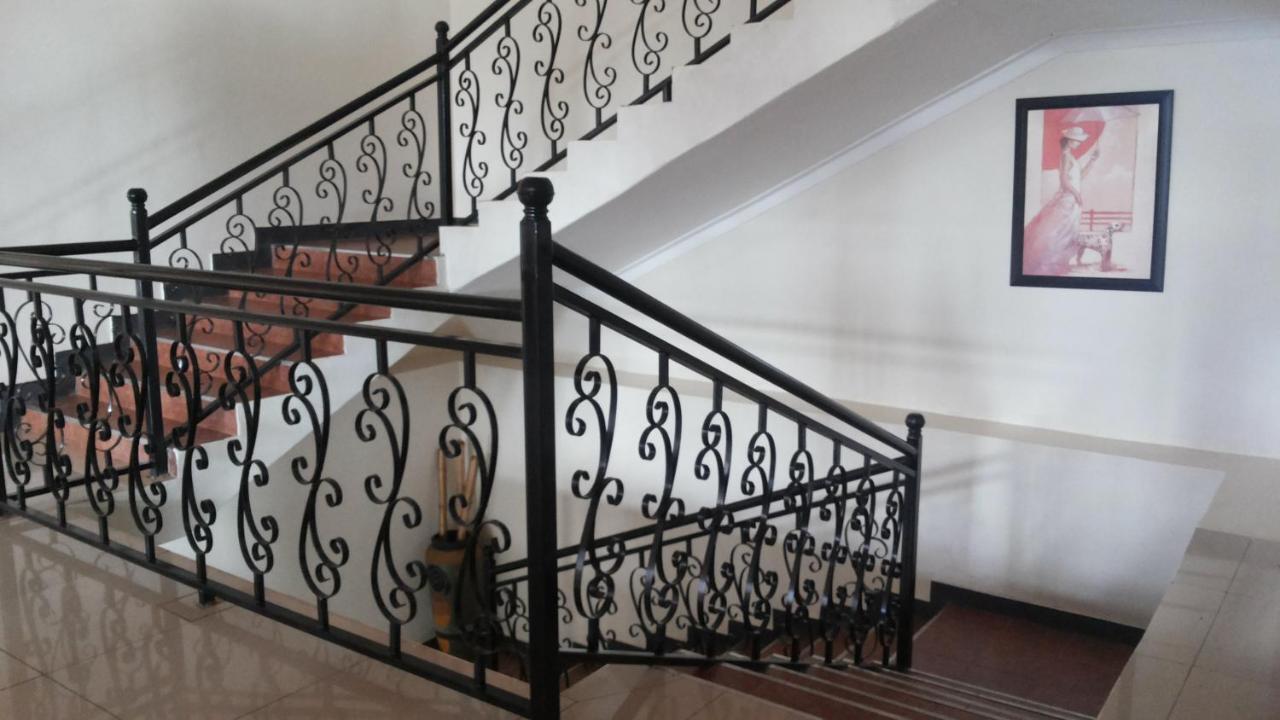 Westcliff Hotel Lira Εξωτερικό φωτογραφία
