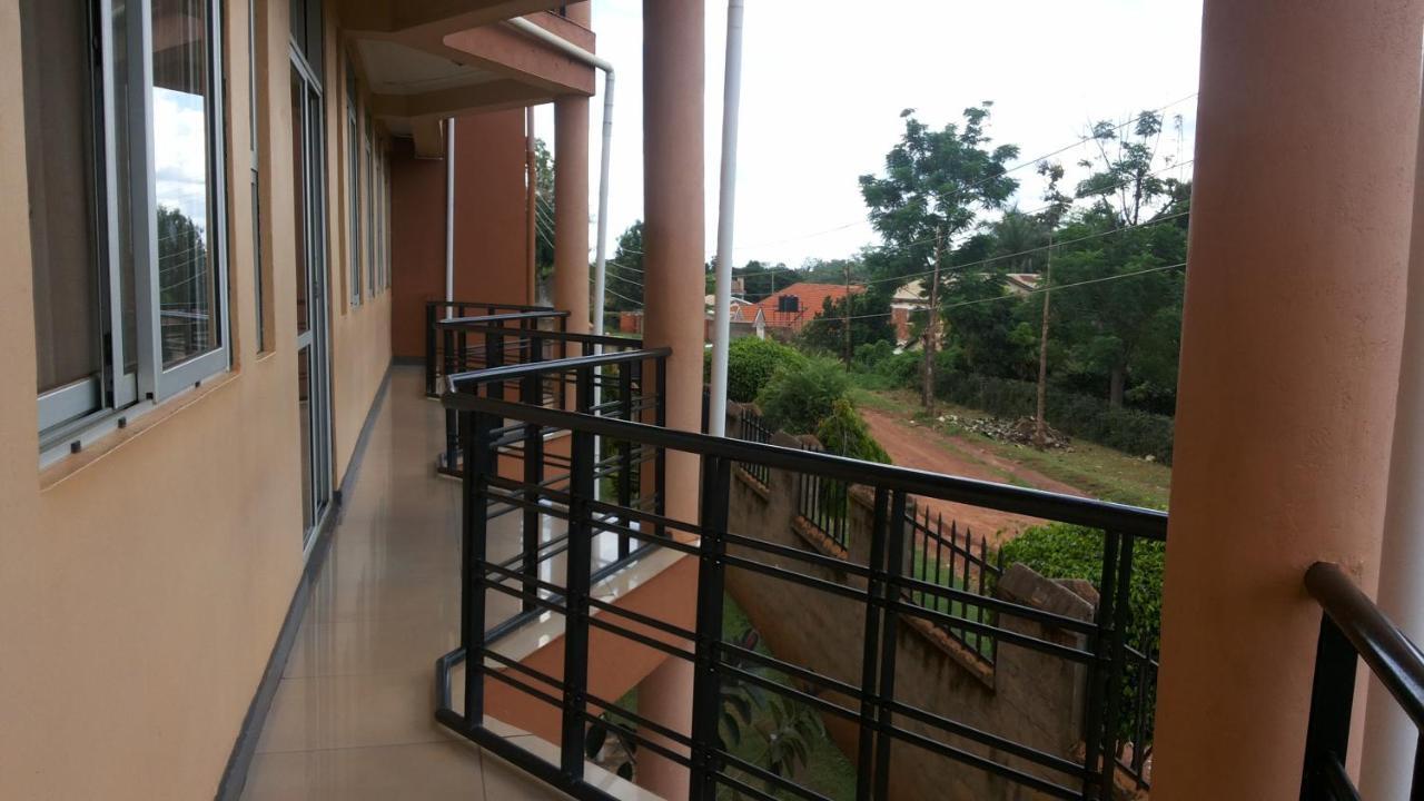 Westcliff Hotel Lira Εξωτερικό φωτογραφία