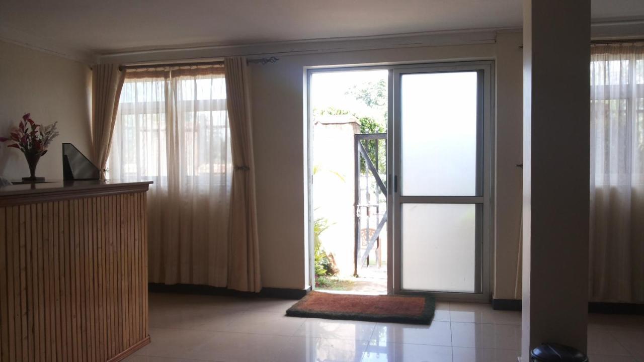 Westcliff Hotel Lira Εξωτερικό φωτογραφία